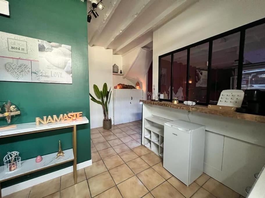 Suite Romance - Jacuzzi Moret-sur-Loing Extérieur photo