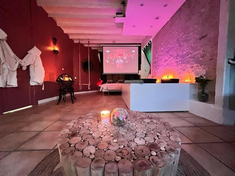 Suite Romance - Jacuzzi Moret-sur-Loing Extérieur photo